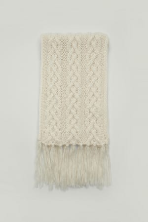 Offwhite Cable Knitted Soft Scarf