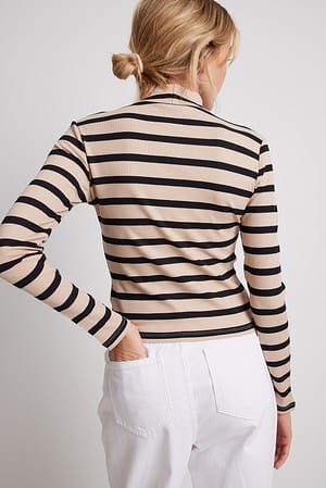beige/Black Striped Ribbed Long Sleeved Turtle Neck Sweater